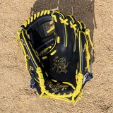 Pittsburgh Pirates Heart of the Hide 11.75-Inch Infield Glove