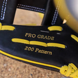 Pittsburgh Pirates Heart of the Hide 11.75-Inch Infield Glove